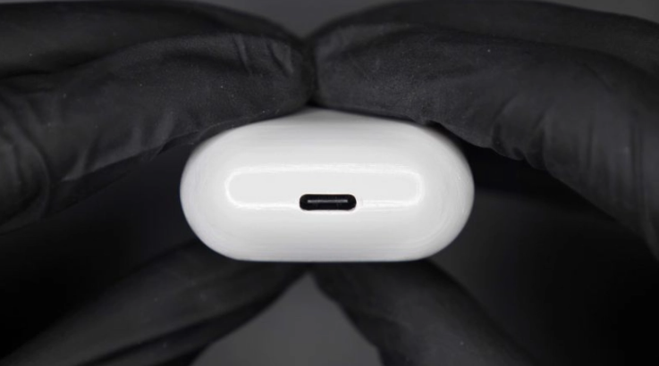 Gurman：苹果 AirPods 和 Mac 配件或在 2024 年前改用 USB-C 接口