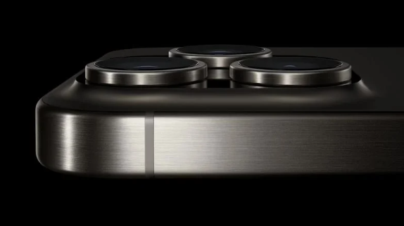 苹果新工艺亮相：iPhone 16 Pro系列采用改进钛金属打造炫丽外观