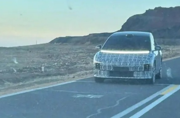 理想M系列纯电SUV曝光：外观酷似特斯拉Model X旅行版